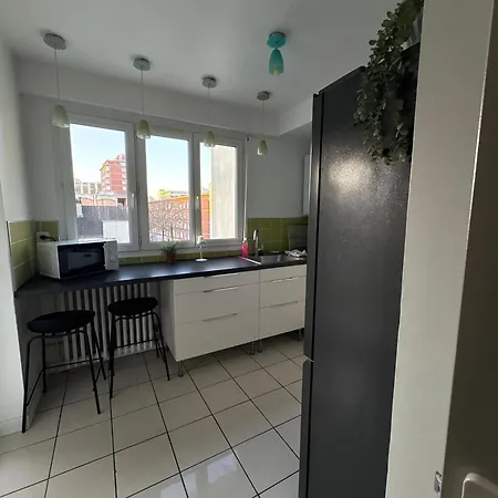 Le Monlahaye, Cozy & Bright Lejlighed